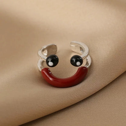 Cheerful Quirk Smile Ring